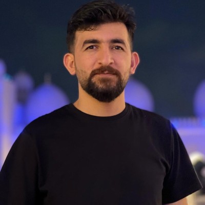 Naveed — Full-Stack Developer